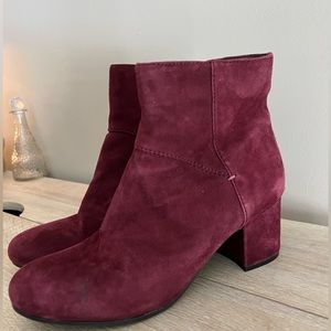 Nine West Booties size 8